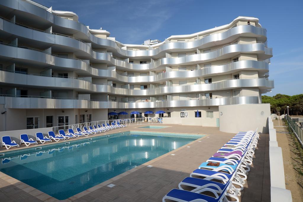 Residence Odalys Le Lotus Blanc Le Barcares Exterior photo